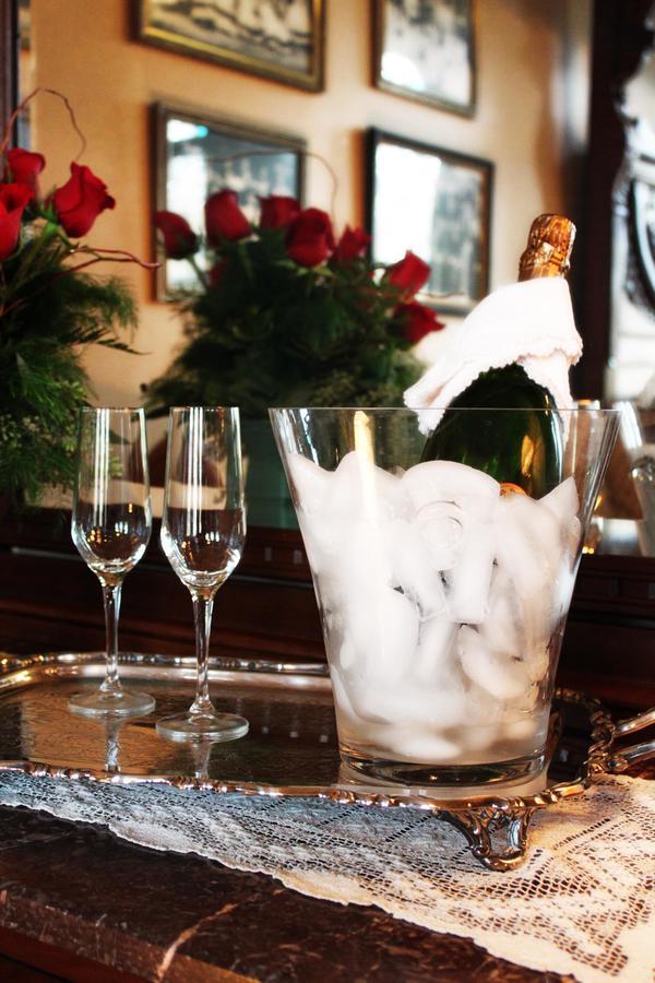 Weinhard Hotel Dayton Ngoại thất bức ảnh