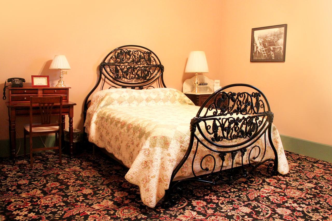 Weinhard Hotel Dayton Ngoại thất bức ảnh