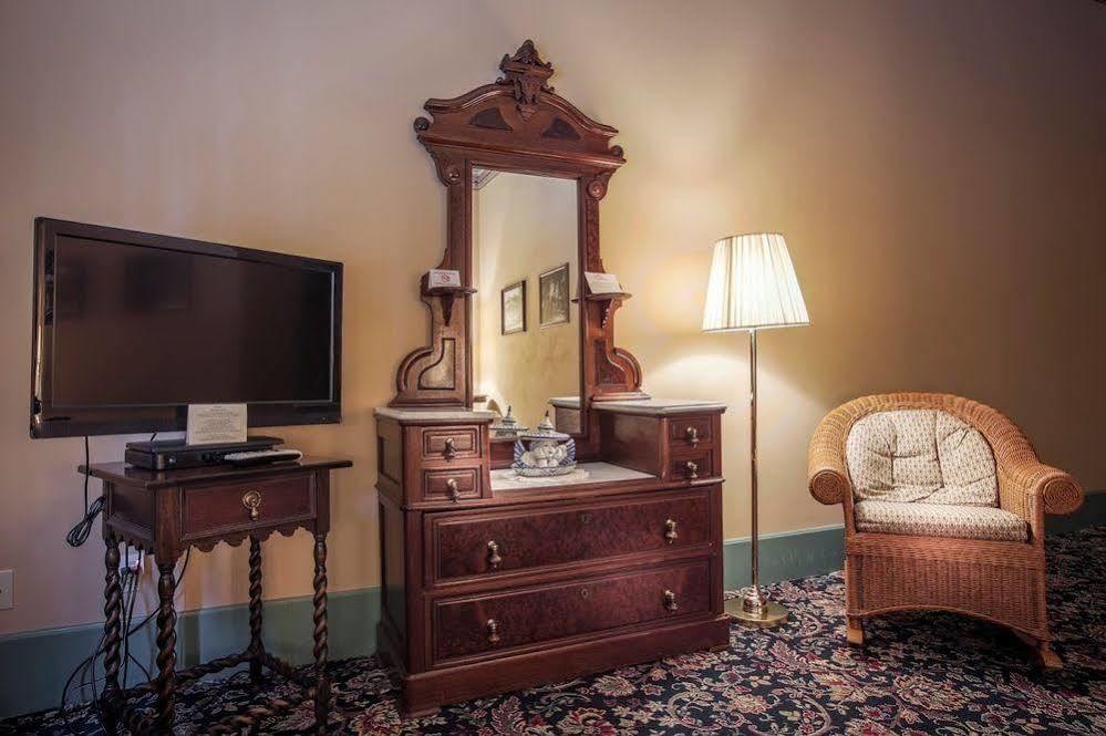 Weinhard Hotel Dayton Ngoại thất bức ảnh